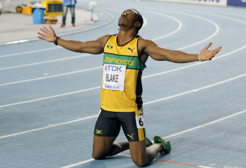 Yohan Blake, după ce a cucerit titlul mondial la 100 metri, la Daegu (foto: Reuters)