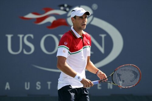 Victor Hănescu a cîștigat 19.000 de dolari pentru participarea în primul tur de la US Open