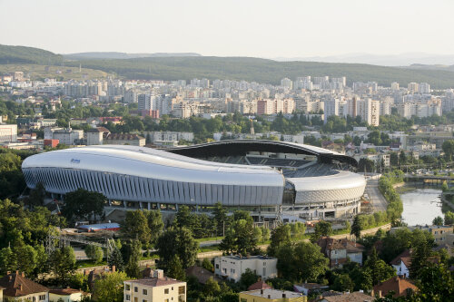 Vedere aeriană cu noul stadion din Cluj