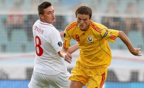 Costin Lazăr a fost unul din cei mai buni oameni ai României aseară, a participat la ambele goluri