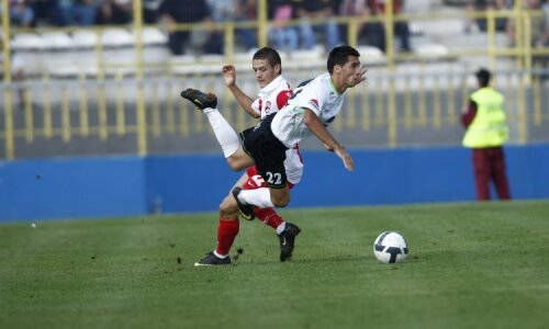 Pîrvulescu poate evolua atît ca mijlocaş stînga, cît şi ca fundaş lateral