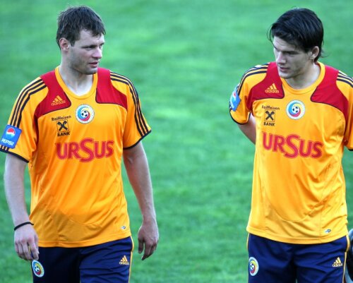 Marius Niculae, foto alături de Săpunaru, este golgeterul Ligii I cu 5 goluri