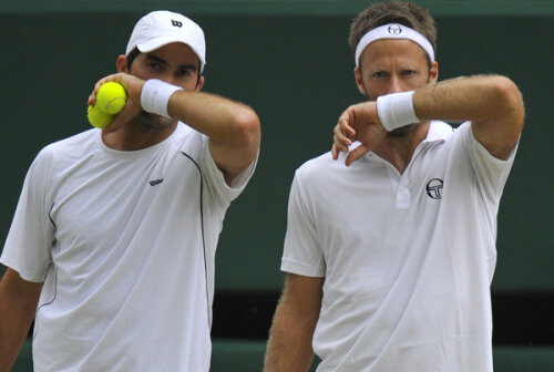 Horia și Robert au de
împărțit pînă acum de la
US Open 50.000 de dolari