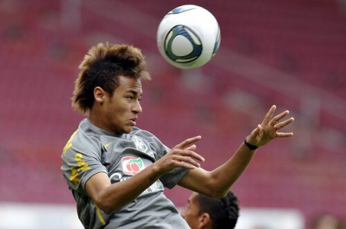Neymar la antrenamentul naţionalei Braziliei