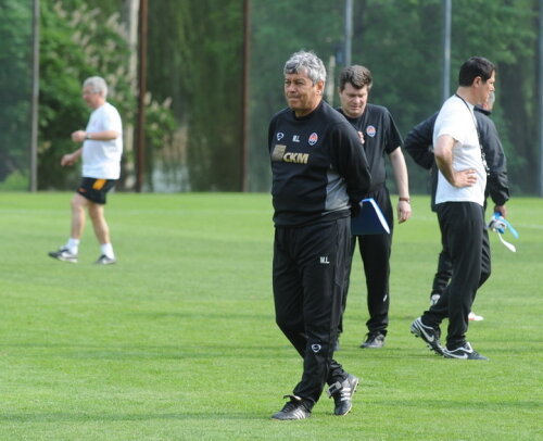 Mircea Lucescu crede în naţională: 