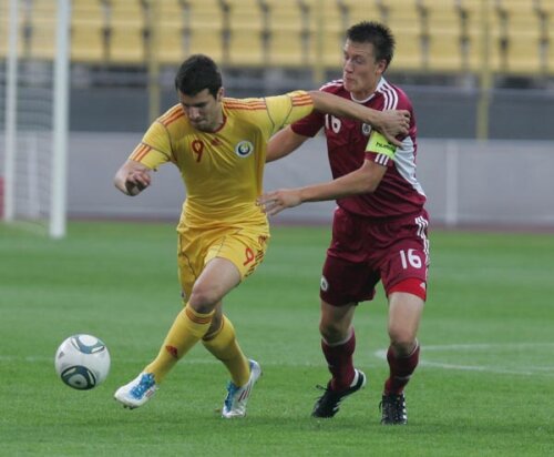Stanciu s-a remarcat la Euro U19 găzduit de România, unde a marcat singurul gol al 