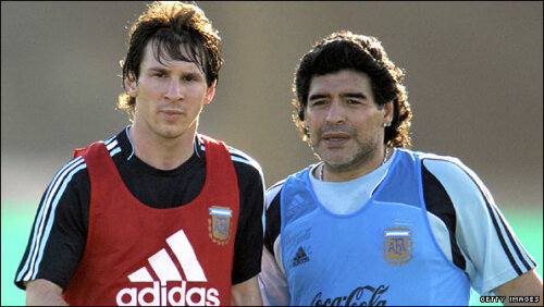 Messi este favoritul lui Maradona şi singurul despre care El Pibe de Oro acceptă să se spună că e urmaşul său