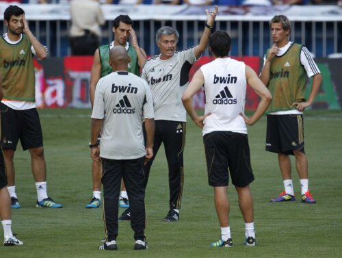 Suspendat, Mourinho va conduce diseară Realul din hotel FOTO Reuters