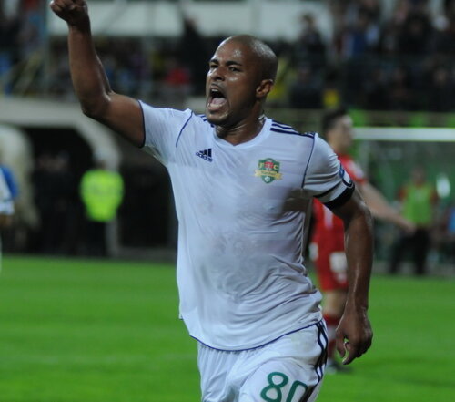 Antrenorul lazialilor se teme de Wesley şi de ceilalţi jucători de creaţie de la Vaslui