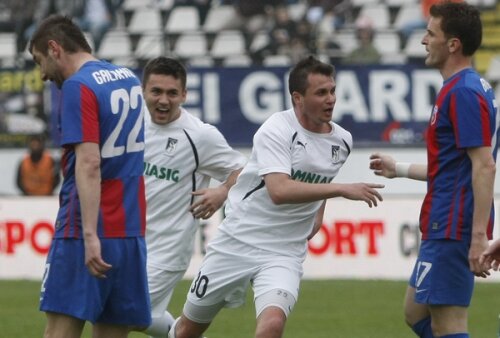 Studentii au pierdut meciul de pe teren propriu de sezonul trecut, 1-2, dupa ce au deschis scorul