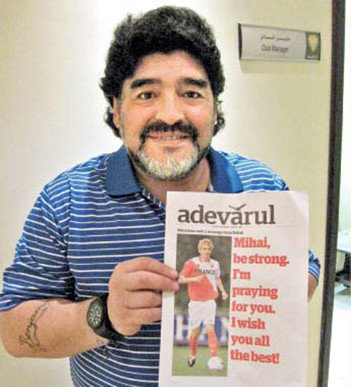 Maradona il incurajeaza pe Nesu: 