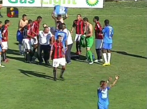 Gest incredibil al jucătorilor lui Uniao după ce un adversar a rămas inconştient!