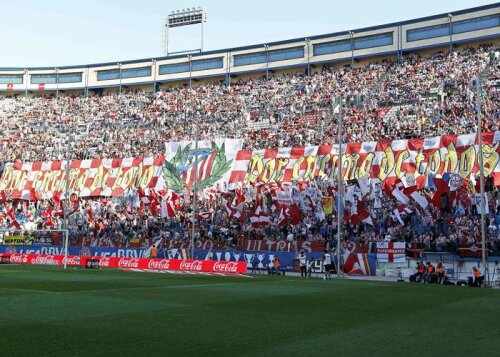 O parte a fanilor lui Atletico a batjocorit amintirea fostului fotbalist al formaţiei andaluze, Antonio Puerta, decedat în urmă cu 4 ani, după ce i s-a făcut rău la un meci contra lui Getafe.