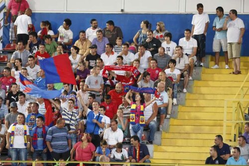 Steaua şi Rapid au adus împreună 44.000 de fani în acest sezon. Pot umple la un singur meci o arenă de 55.000?