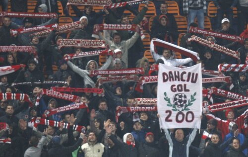 Fanii lui Dinamo au sărbătorit alături de Dănciulescu