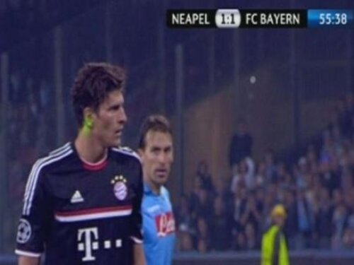 Mario Gomez le-a cerut scuze coechipierilor pentru penaty-ul ratat pe stadionul San Paolo, în Napoli-Bayern 1-1