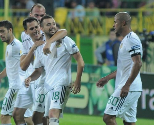 Wesley si Sinmartean