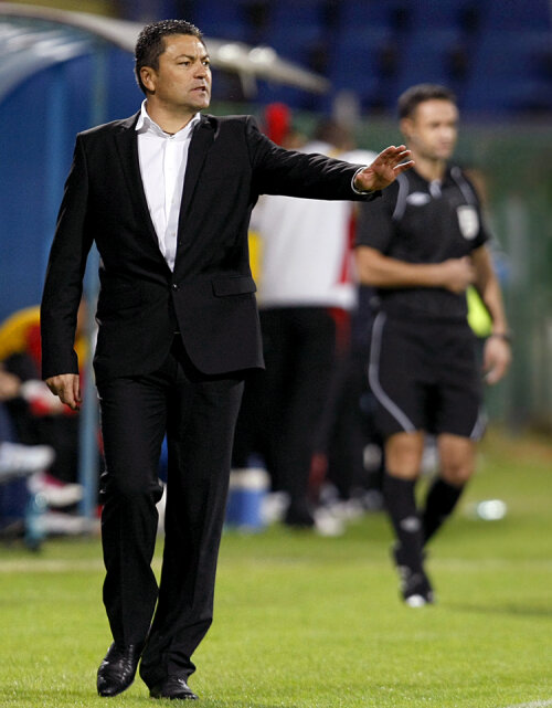 Ilie Stan va avea viaţă grea să treacă de Timişoara în optimile Cupei României