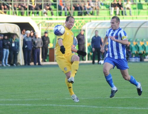 Veteranul Adailton (34 de ani) a fost şi ieri MVP-ul meciului    Foto: Gabriel Tănasă (Vaslui)