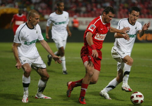 Niculae va fi bine marcat de fundaşii lui Ionuţ Badea