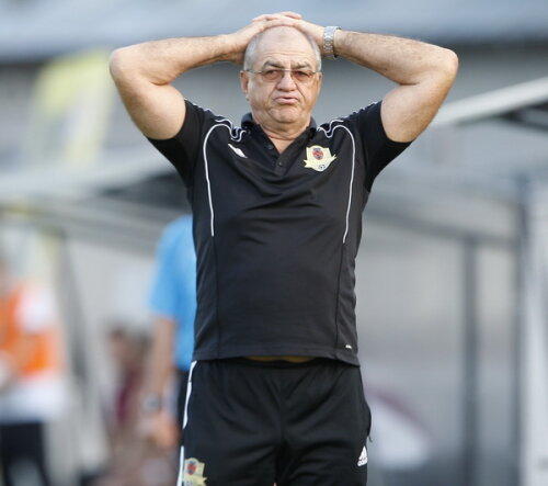 Viorel Hizo nu prea vede cum echipa sa o poate învinge pe Sporting
