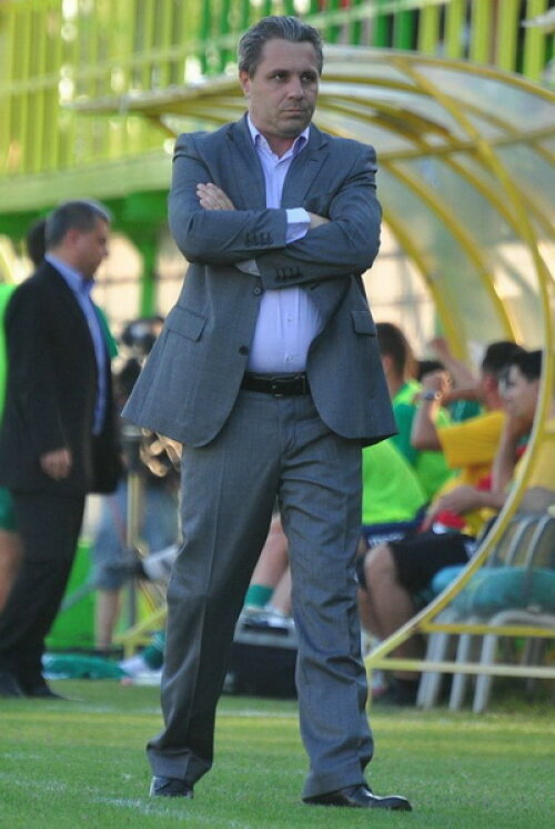 Şumudică negociază cu FC Braşov