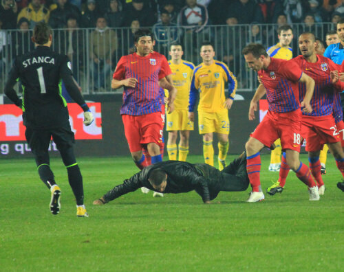 Martinovici şi Stanca riscă o suspendare între 2 şi 4 etape Foto: Ionut Cocanu