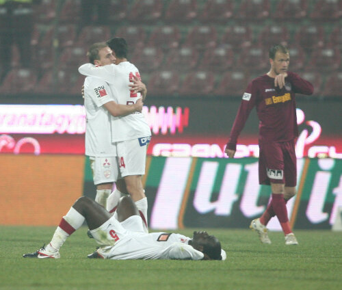 Bucuria dinamovistilor la finalul meciului cu CFR Cluj