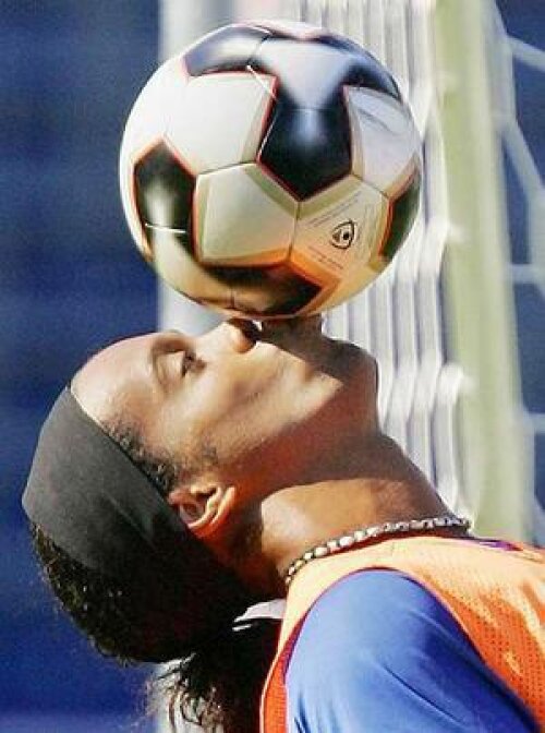 Ronaldinho a făcut spectacol la antrenament