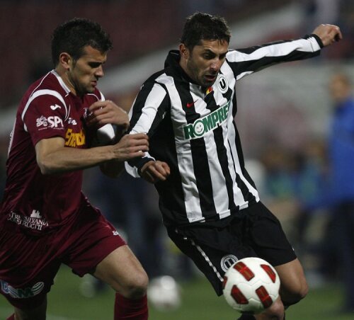 Ultimul duel dintre Cadu și Niculescu s-a încheiat la egalitate, 1-1. FOTO Vakarcs Lorand