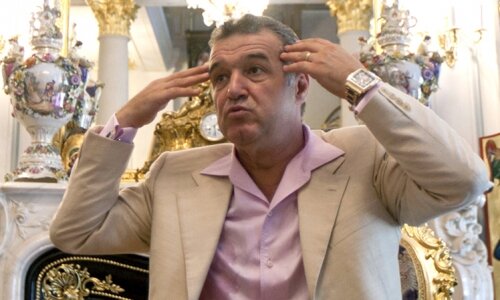 Gigi a luat foc dupa ce a citit ca Florin Costea ar fi jucat poker