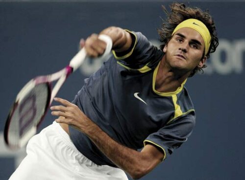 Roger Federer a cîştigat duminică turneul de la Paris Bercy
