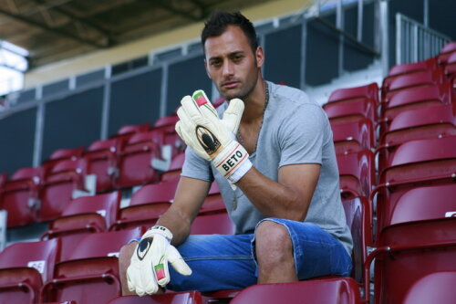 Beto s-a accidentat la muşchii aductori şi ar putea rata meciul cu U Cluj