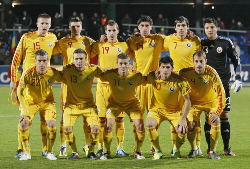 Echipa de start a României în partida cu Grecia