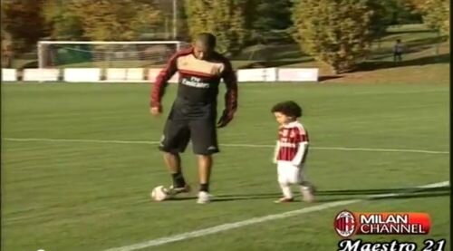 Robinho şi Robson jr, tată şi fiu, au făcut spectacol la Milan Channel