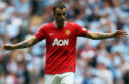 Berbatov se află în ultimul an de contract cu Manchester United