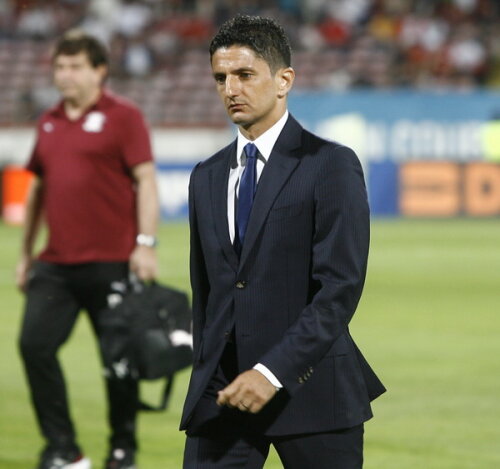Răzvan Lucescu este deranjat de critice făcute de Iordănescu şi Hagi faţă de selecţia făcută la echipa naţională