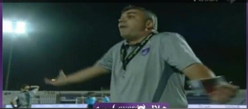 Olăroiu a devenit foarte nervos în meciul contra echipei lui Maradona şi a fost eliminat
