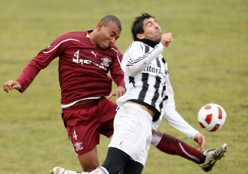 Marcos Antonio, stîlpul apărării Rapidului