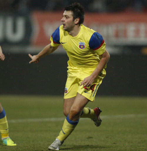 Rusescu a reuşit o dublă în derby-ul cu Dinamo