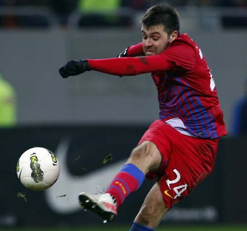 7 ocazii a avut Steaua împotriva Mioveniului, un meci în care a dat patru goluri, deci cu trei mai puține decît și-a creat contra Clujului