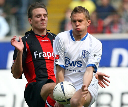 Grote a bifat 69 de meciuri în Bundesliga (6 goluri), toate în tricoul lui VfL Bochum