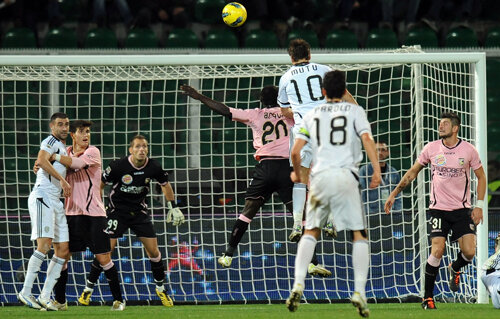 Adrian Mutu a marcat golul care a decis soarta celor trei puncte în meciul Palermo - Cesena.