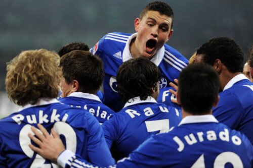 Schalke s-a impus cu 5-0 în faţa lui Werder Bremen