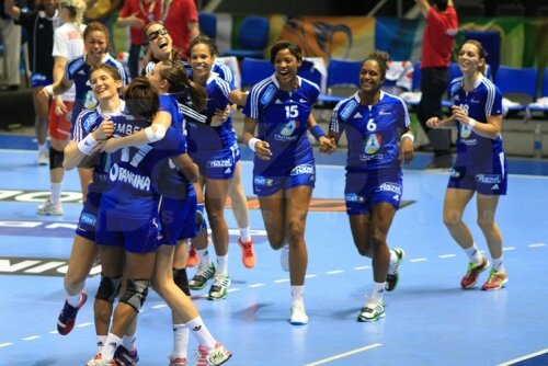 Franţa s-a calificat în finala Mondialelor de handbal feminin după 28-23 cu Danemarca Foto: Marius Ionescu (Brazilia)
