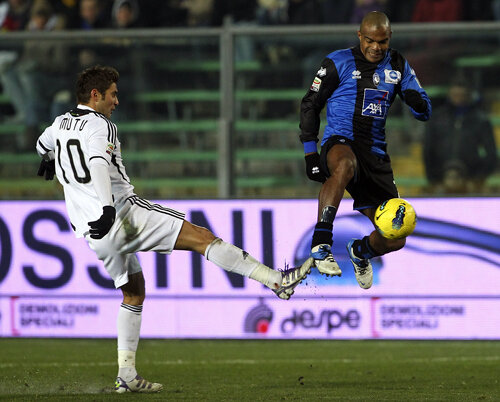 În 13 meciuri jucate pentru Cesena în campionat, Mutu a înscris doar 4 goluri