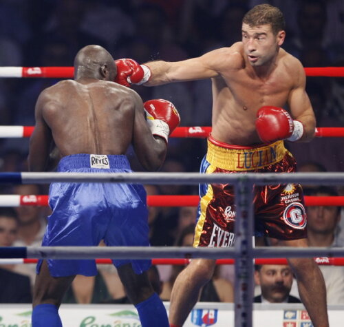 box,Jean Paul Mendy,Lucian Bute
