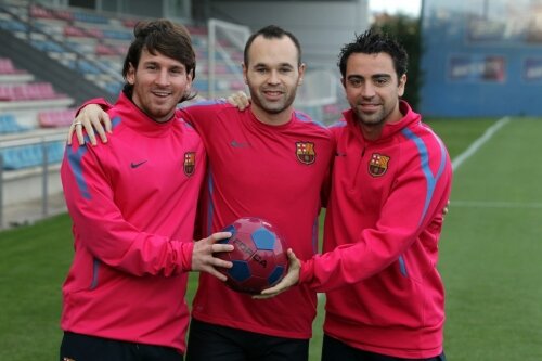 Xavi, Iniesta și Messi, trei oameni esențiali la Barcelona