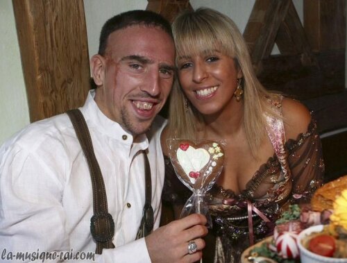 Ribery are cu Wahiba un băiat și două fete