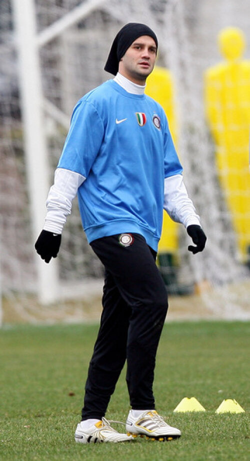 Chivu începe anul 2012 cu o pauză
